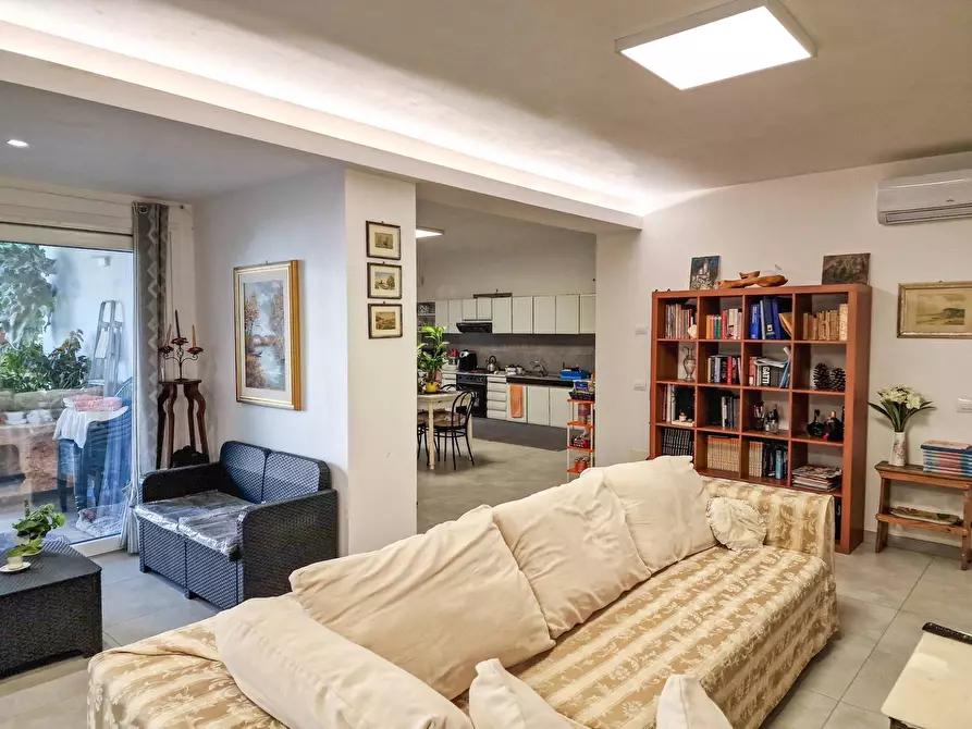 Immagine 21 di Villetta a schiera in vendita  in vicinale zagarone snc a Scicli