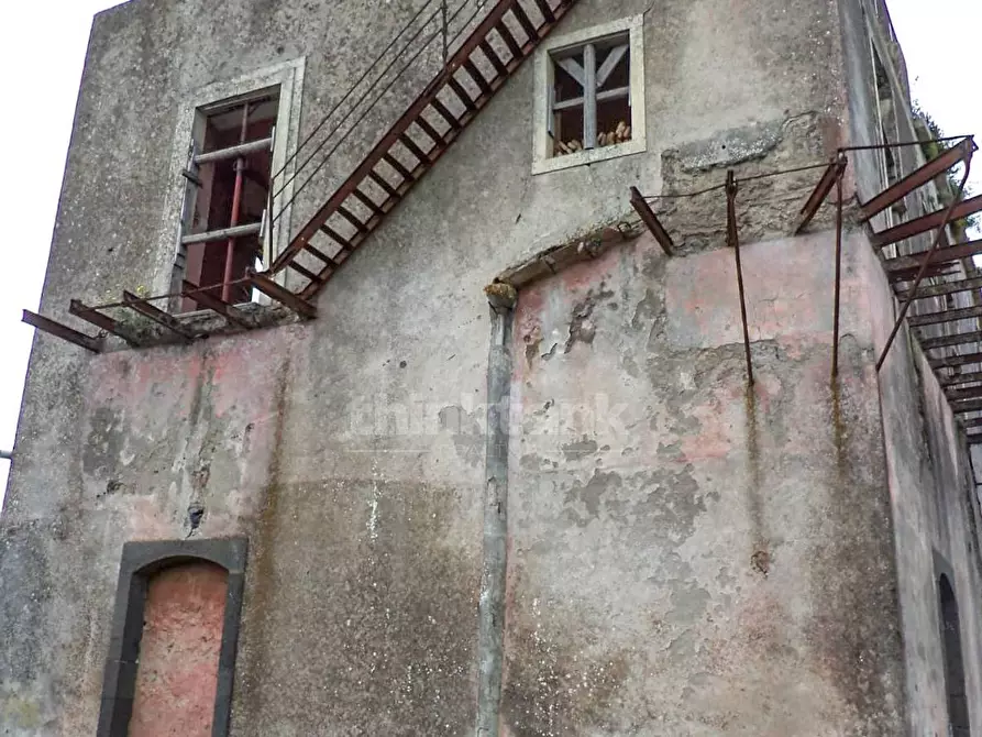 Immagine 5 di Rustico / casale in vendita  in petrulli snc a Zafferana Etnea