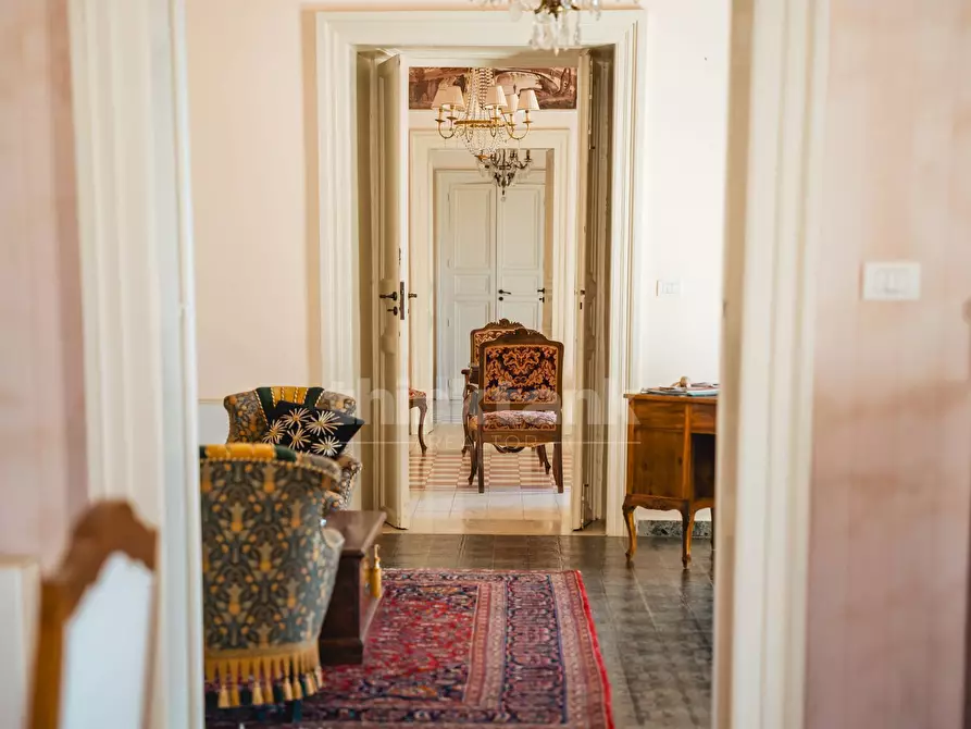 Immagine 14 di Palazzo in vendita  in Via Sipione snc a Rosolini