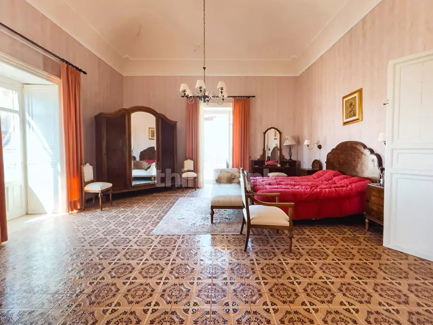 Immagine 32 di Palazzo in vendita  in Via Sipione snc a Rosolini