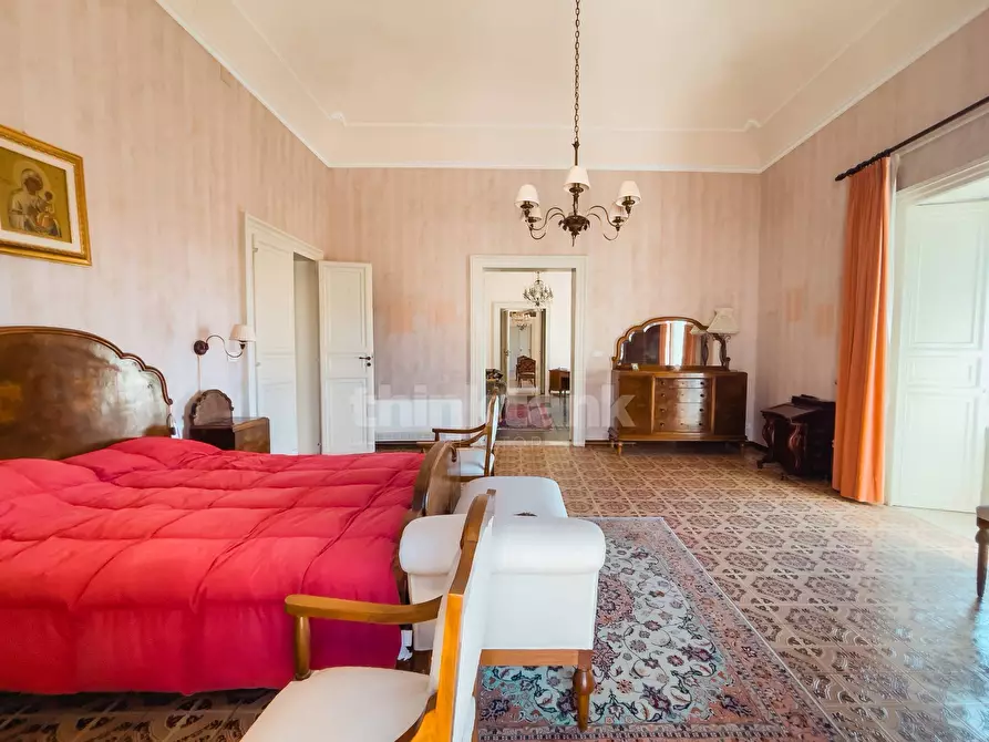 Immagine 33 di Palazzo in vendita  in Via Sipione snc a Rosolini