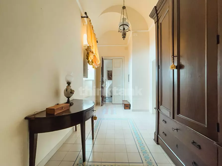 Immagine 13 di Palazzo in vendita  in Via Sipione snc a Rosolini