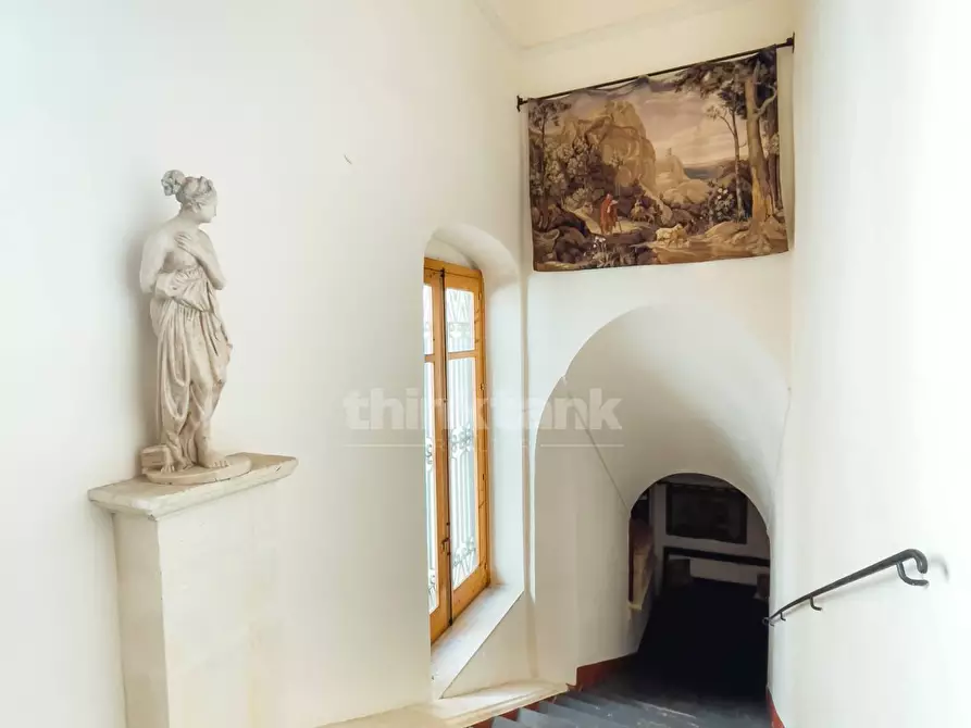 Immagine 38 di Palazzo in vendita  in Via Sipione snc a Rosolini