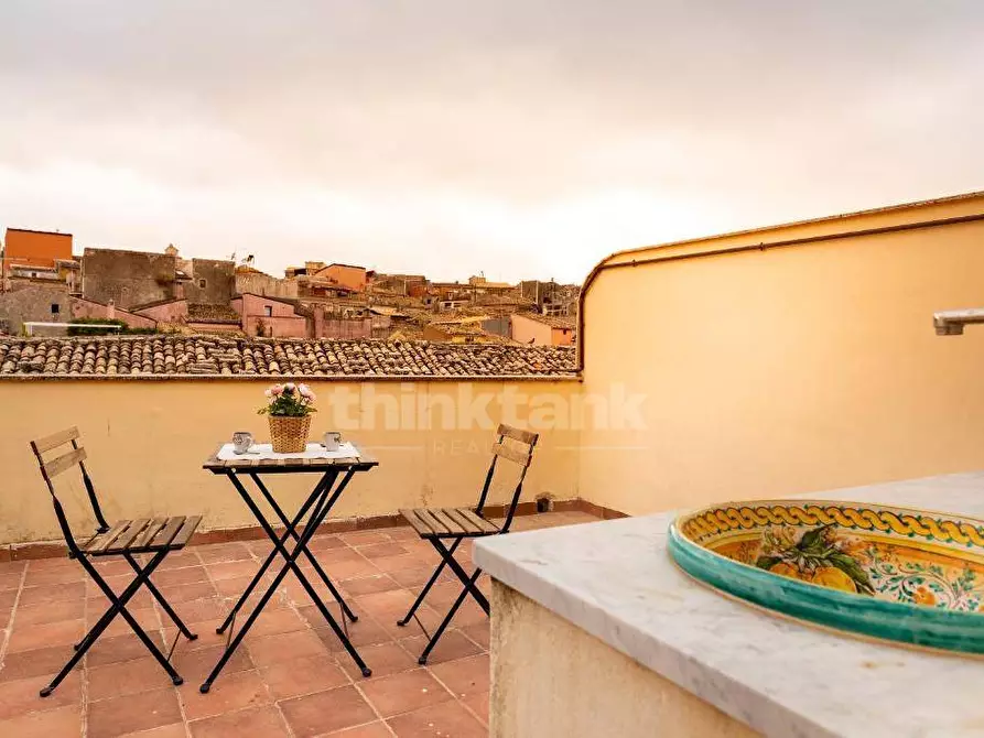 Immagine 3 di Appartamento in vendita  in Via Garibaldi 82 a Buccheri