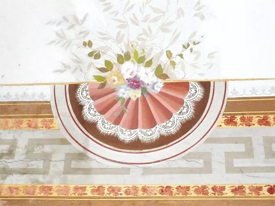 Immagine 20 di Palazzo in vendita  in Via Scalilla snc a Gravina Di Catania