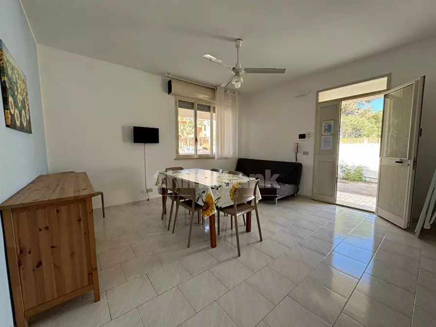 Immagine 10 di Appartamento in vendita  in strada consortile a Noto