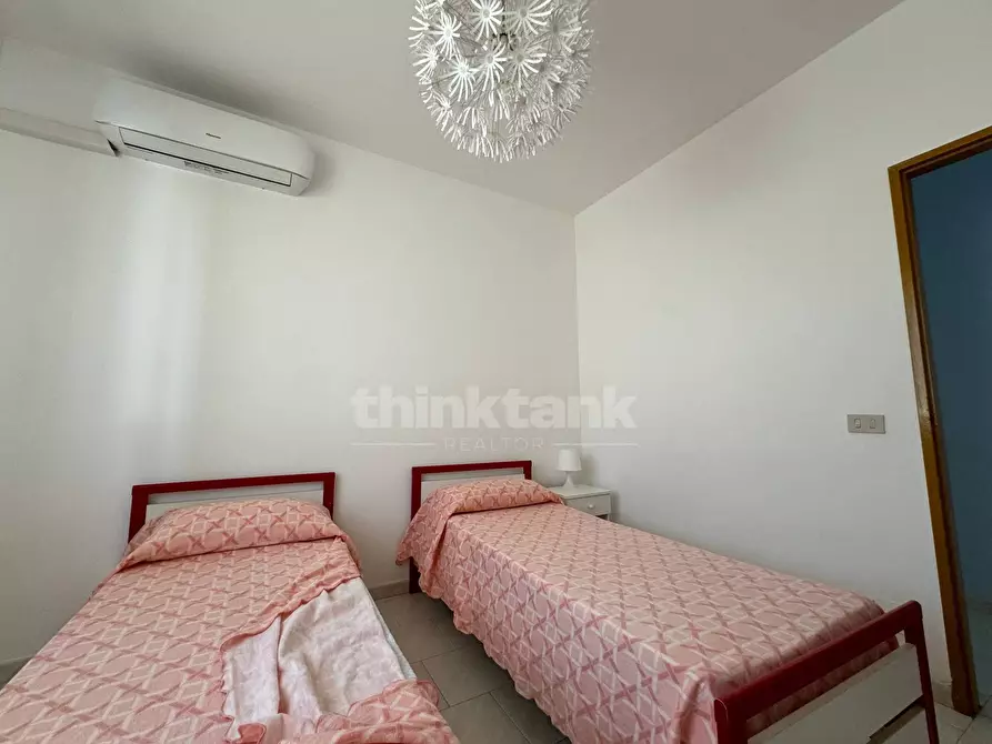 Immagine 17 di Appartamento in vendita  in strada consortile a Noto