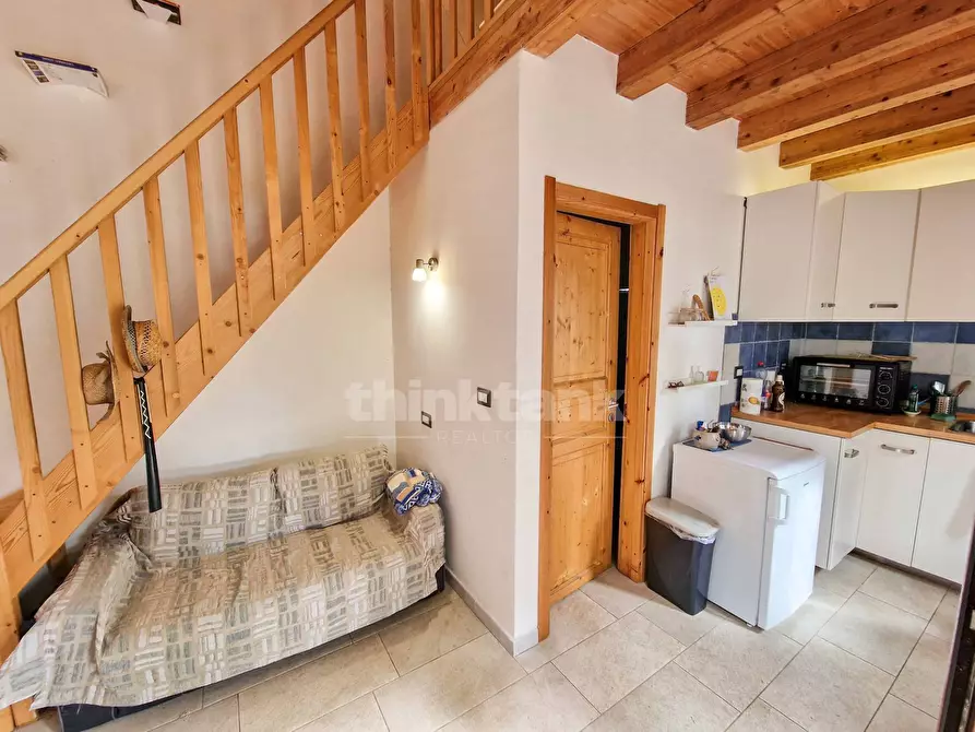 Immagine 8 di Casa indipendente in vendita  in vena snc a Piedimonte Etneo