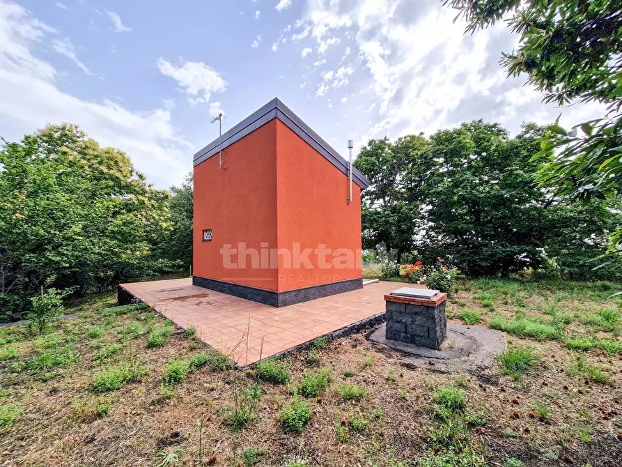 Immagine 5 di Casa indipendente in vendita  in vena snc a Piedimonte Etneo