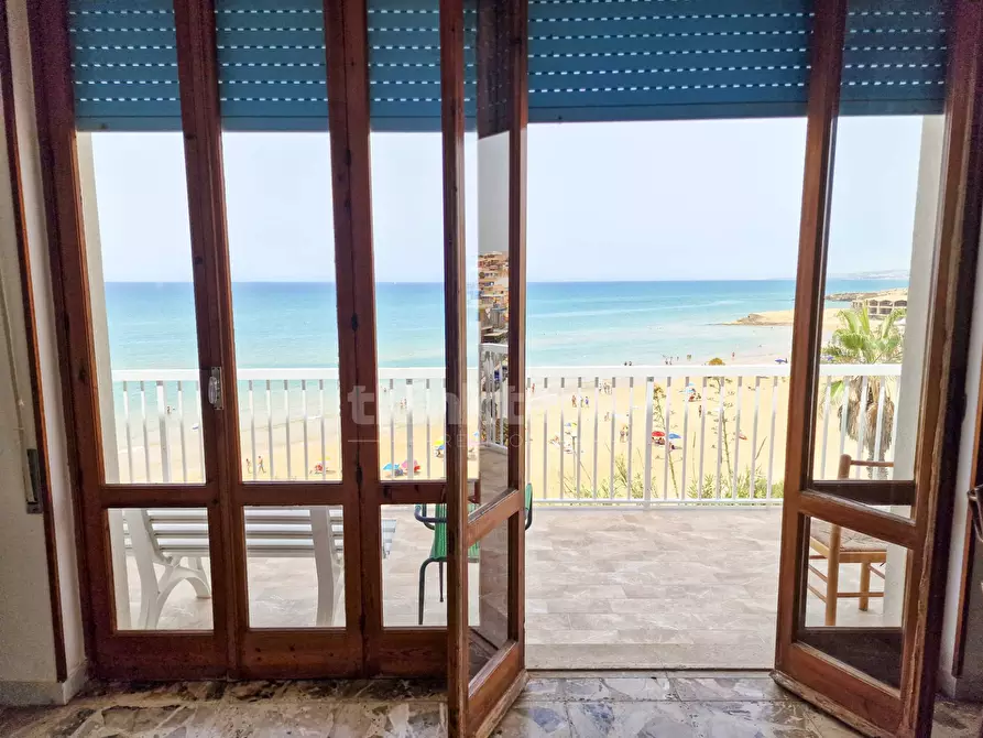 Immagine 9 di Appartamento in vendita  in Via Ciane snc a Scicli