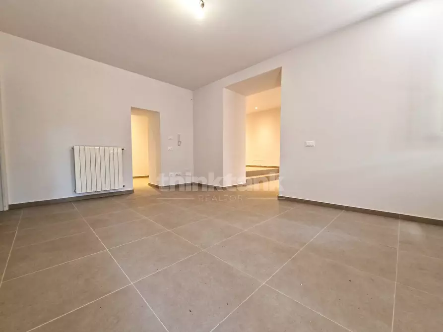 Immagine 9 di Appartamento in vendita  in Via Pietro Nenni snc a Zafferana Etnea