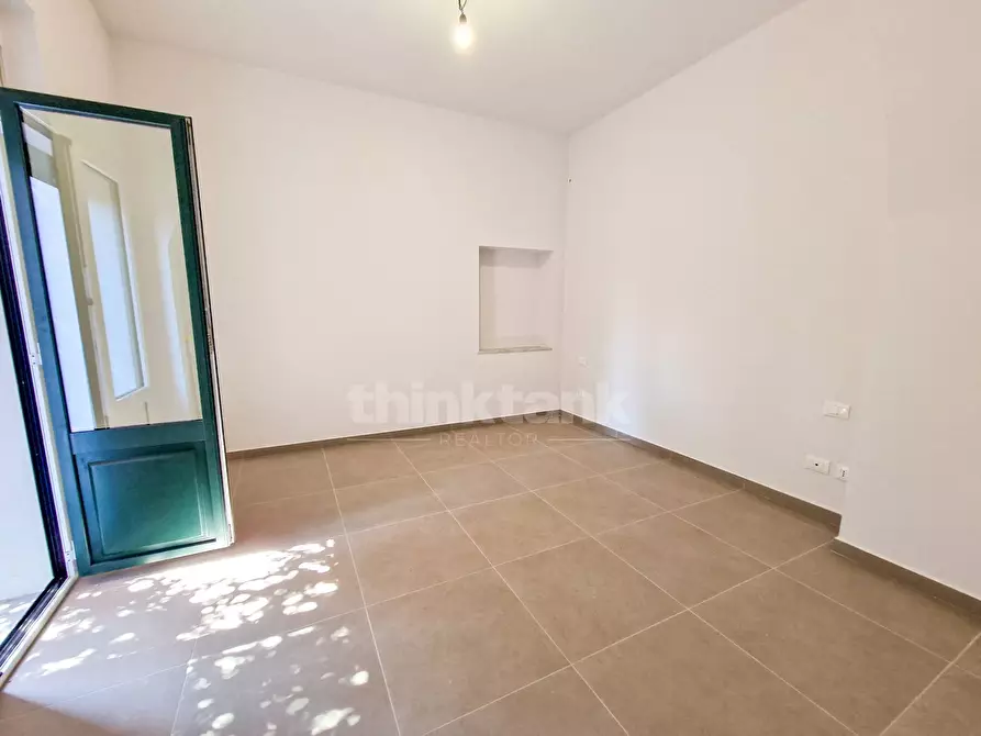 Immagine 11 di Appartamento in vendita  in Via Pietro Nenni snc a Zafferana Etnea