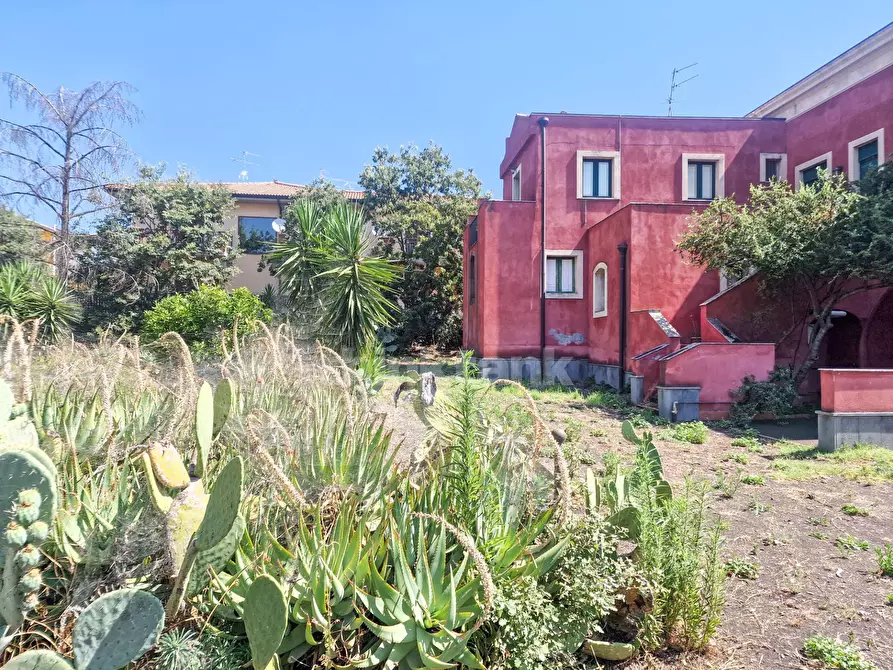 Immagine 25 di Appartamento in vendita  in Via Pietro Nenni snc a Zafferana Etnea