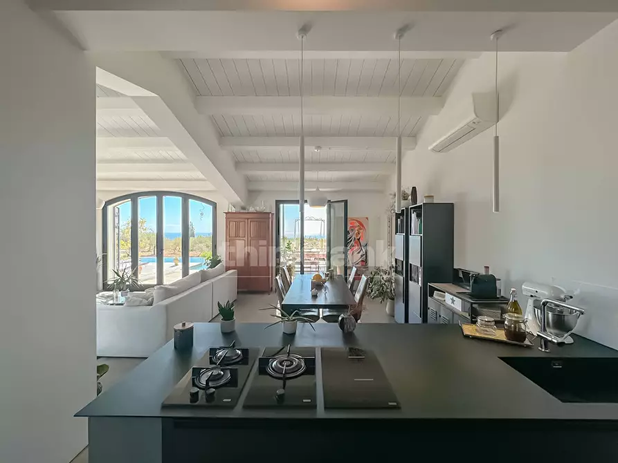 Immagine 23 di Villa in vendita  in via Meti a Avola