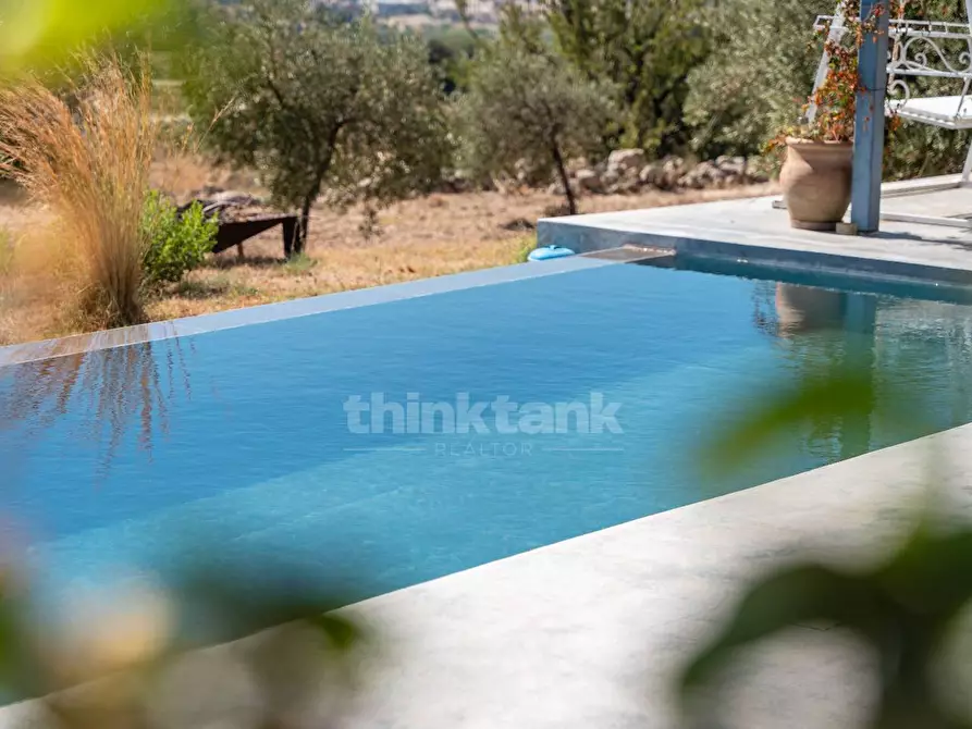 Immagine 39 di Villa in vendita  in via Meti a Avola