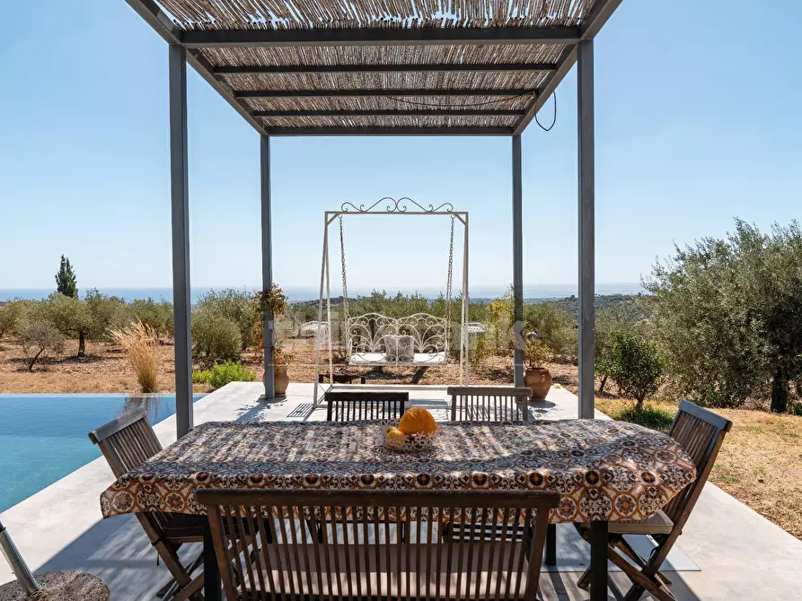 Immagine 5 di Villa in vendita  in via Meti a Avola