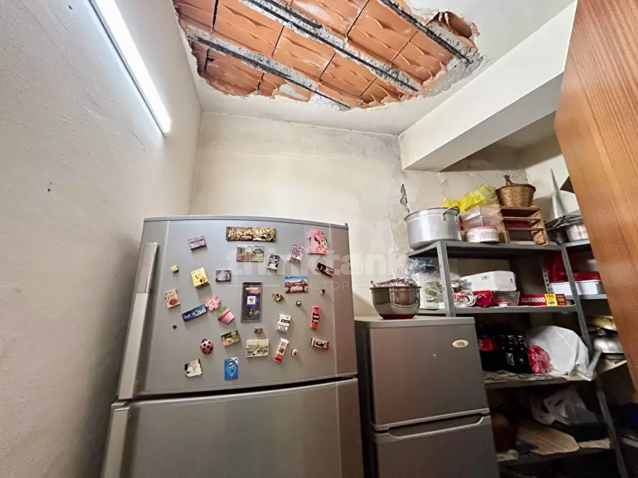 Immagine 5 di Appartamento in vendita  in via finocchiari 121 a Aci Catena