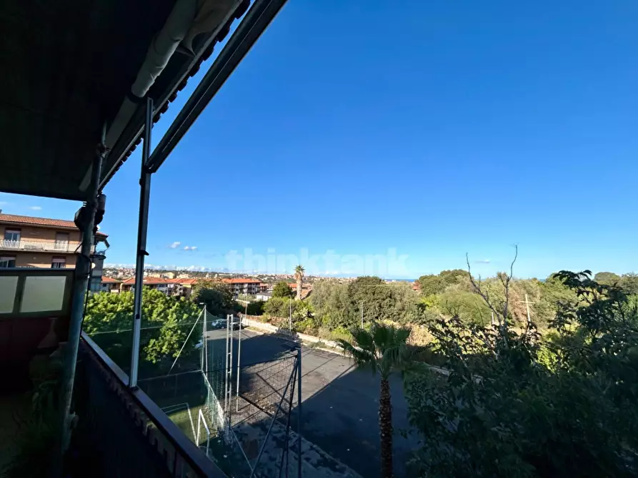 Immagine 12 di Appartamento in vendita  in via finocchiari 121 a Aci Catena