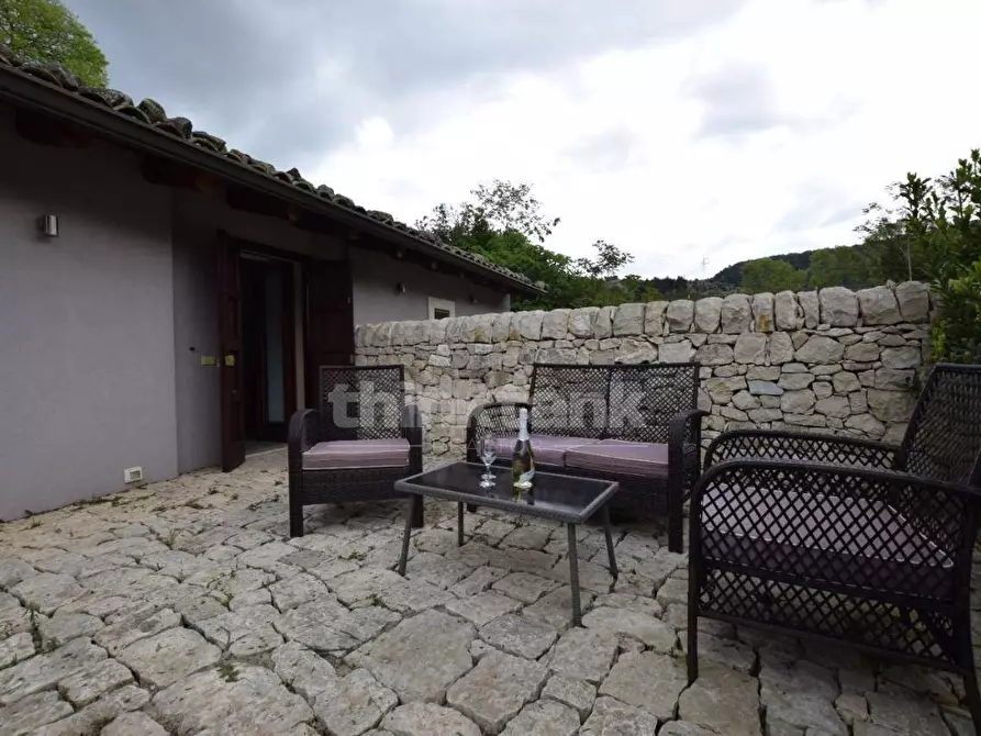 Immagine 12 di Villa in vendita  in Ragusa Ibla a Ragusa