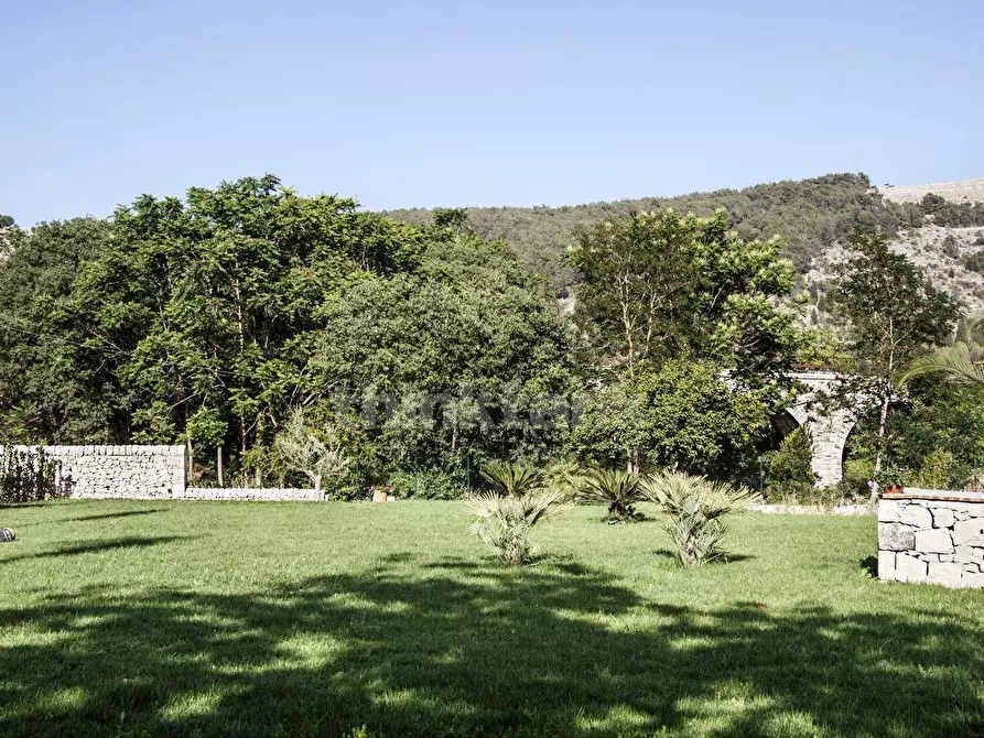 Immagine 69 di Villa in vendita  in Ragusa Ibla a Ragusa