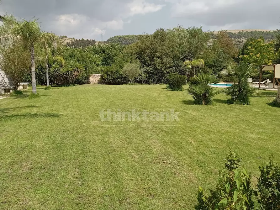 Immagine 60 di Villa in vendita  in Ragusa Ibla a Ragusa