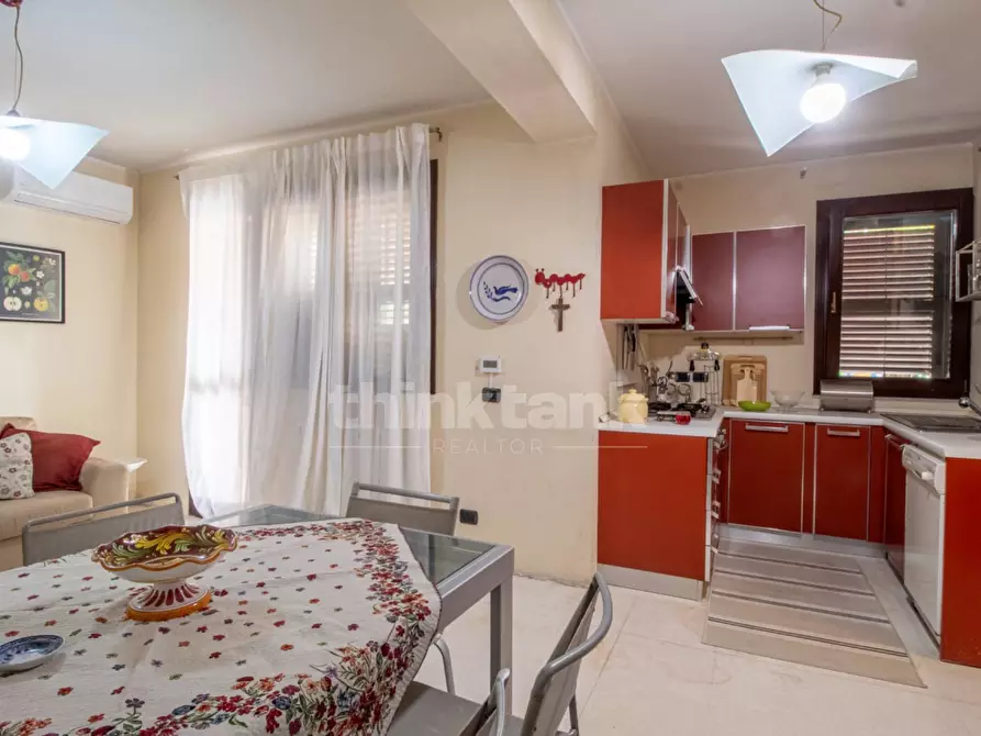 Immagine 15 di Villa in vendita  in Via Venerando Gangi 11 a Catania