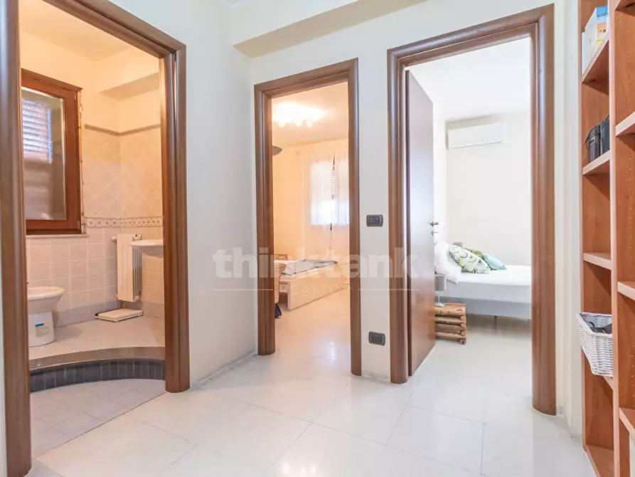 Immagine 24 di Villa in vendita  in Via Venerando Gangi 11 a Catania