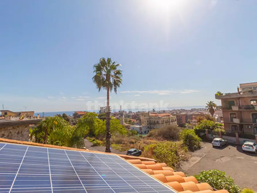 Immagine 34 di Villa in vendita  in Via Venerando Gangi 11 a Catania