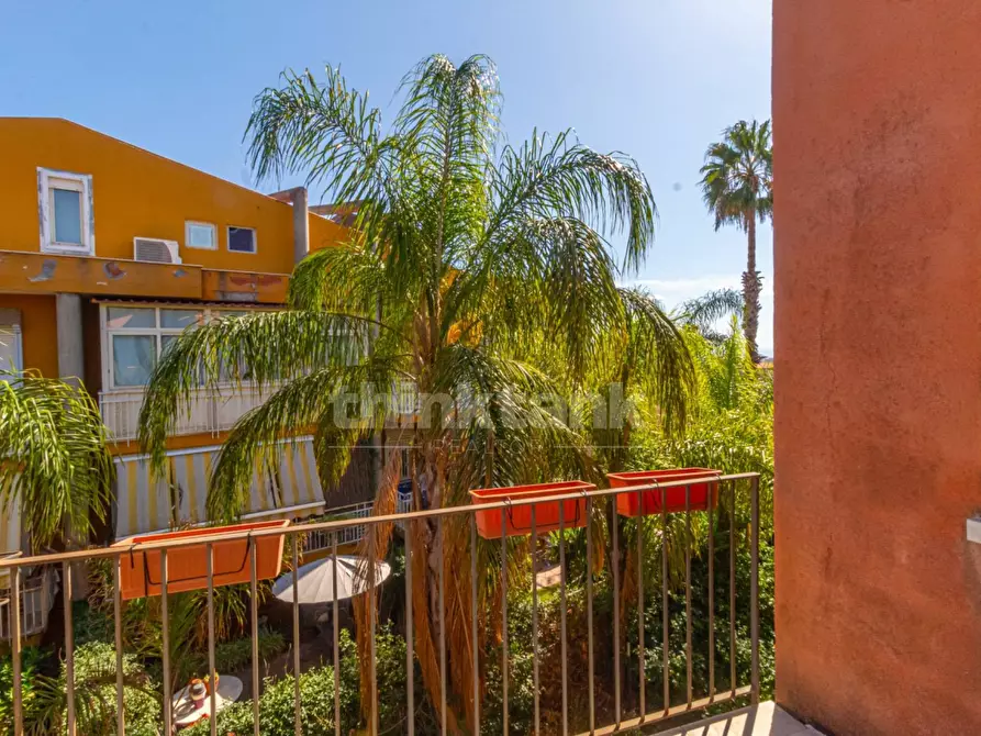 Immagine 38 di Villa in vendita  in Via Venerando Gangi 11 a Catania