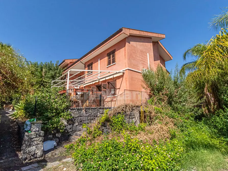 Immagine 44 di Villa in vendita  in Via Venerando Gangi 11 a Catania