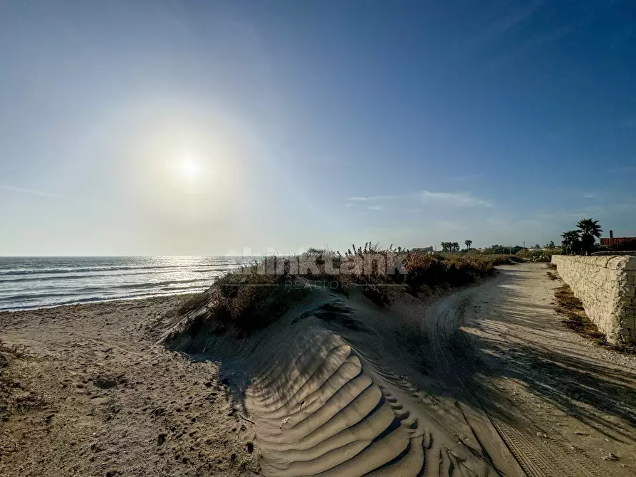 Immagine 14 di Terreno residenziale in vendita  in via delle arti a Pachino