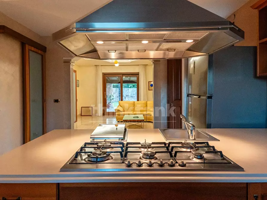 Immagine 30 di Villa in vendita  in via madonna del Carmelo snc a Buccheri