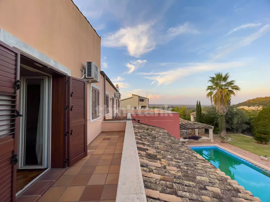 Immagine 42 di Villa in vendita  in via madonna del Carmelo snc a Buccheri