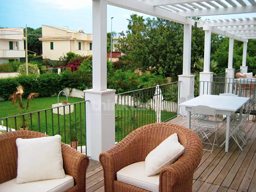 Immagine 9 di Villa in vendita  in str san lorenzo snc a Noto