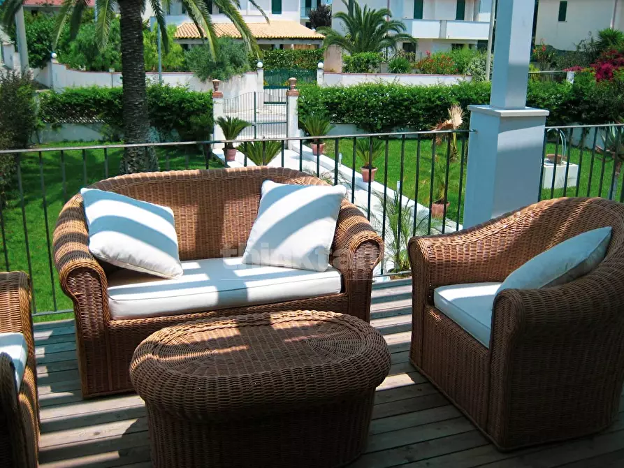 Immagine 10 di Villa in vendita  in str san lorenzo snc a Noto