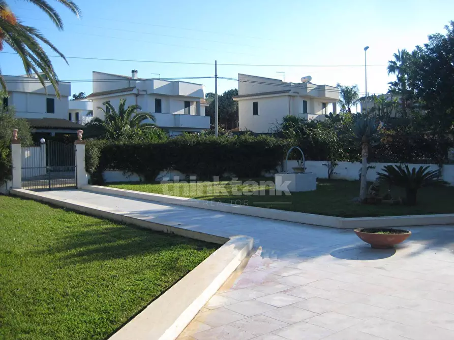 Immagine 24 di Villa in vendita  in str san lorenzo snc a Noto