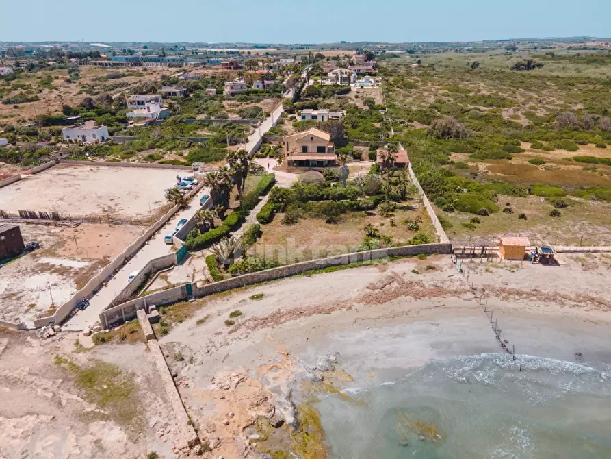 Immagine 13 di Villa in vendita  in Cittadella dei Maccari snc a Noto