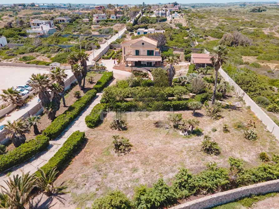 Immagine 18 di Villa in vendita  in Cittadella dei Maccari snc a Noto