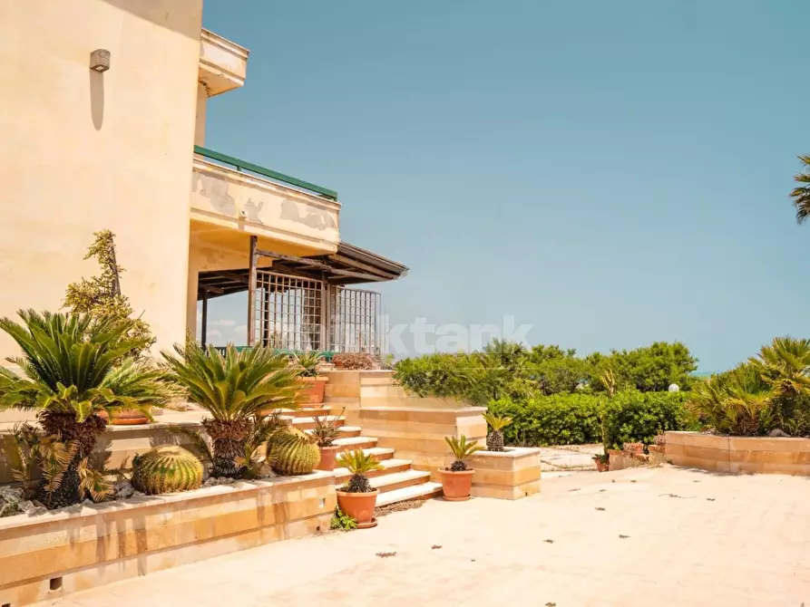 Immagine 22 di Villa in vendita  in Cittadella dei Maccari snc a Noto