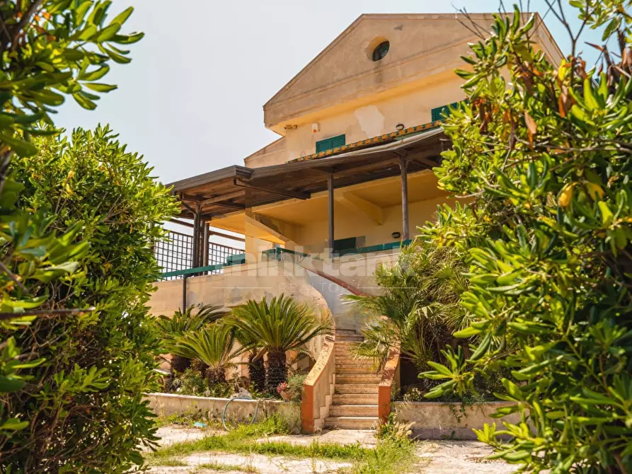 Immagine 29 di Villa in vendita  in Cittadella dei Maccari snc a Noto