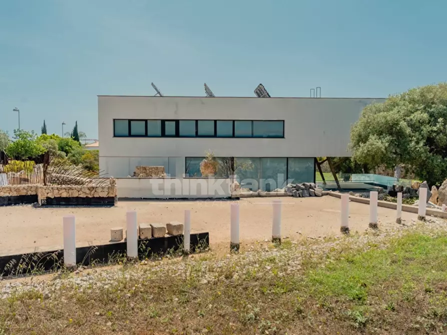 Immagine 37 di Villa in vendita  in strada tremmilia snc a Siracusa