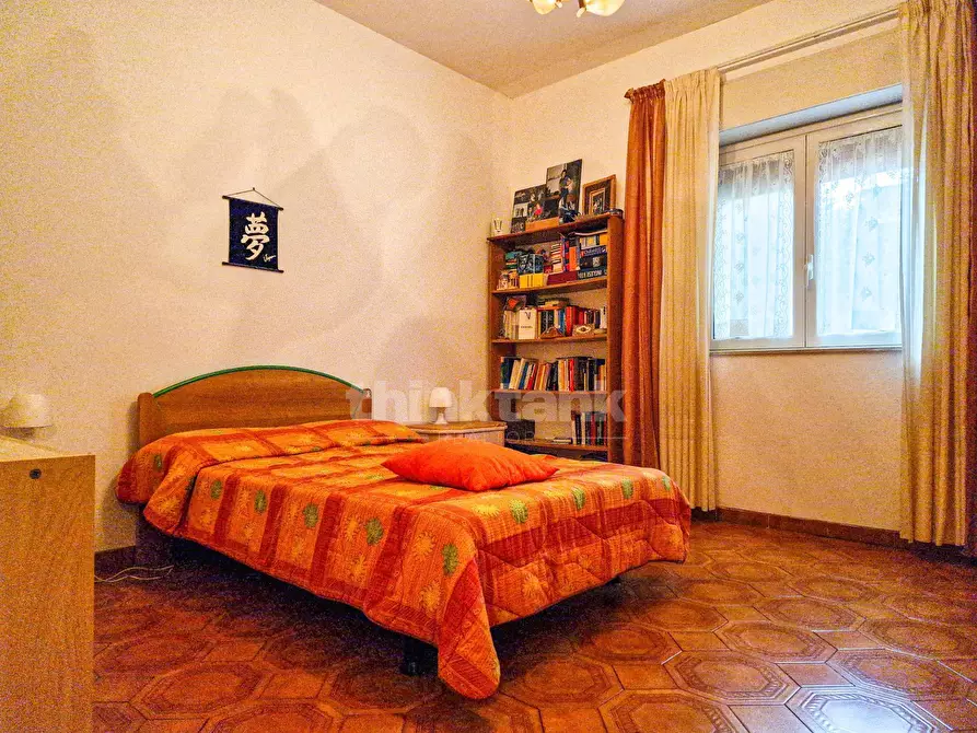 Immagine 13 di Villa in vendita  in Tarderia snc a Gravina Di Catania