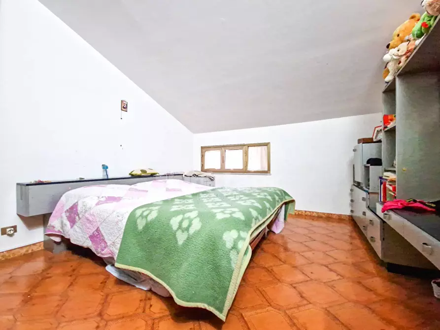 Immagine 12 di Villa in vendita  in Tarderia snc a Gravina Di Catania