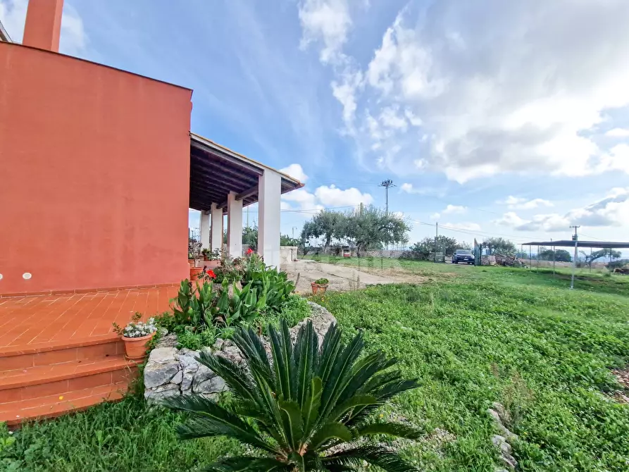 Immagine 36 di Villa in vendita  in Contrada Cozzo lupo snc a Noto