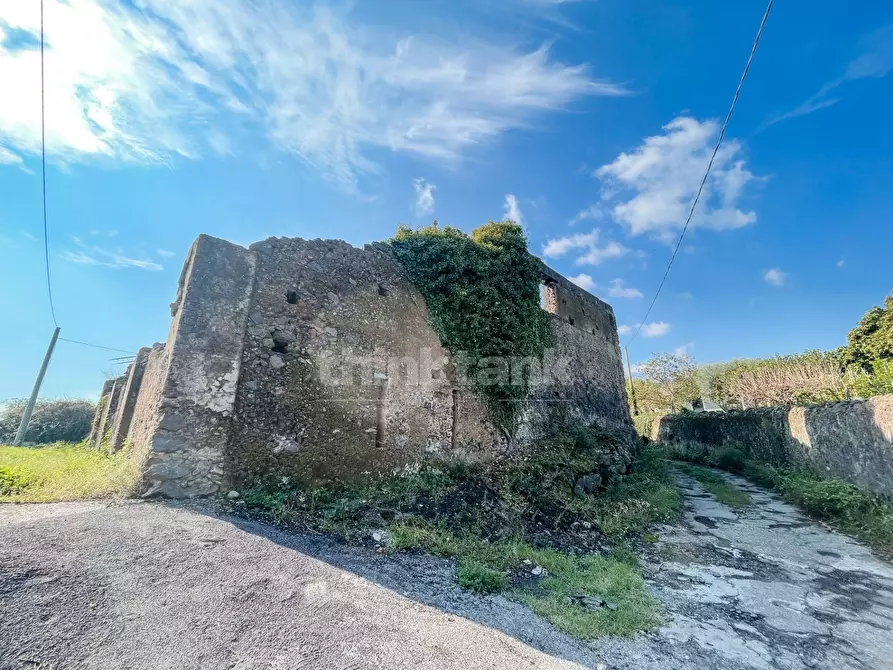 Immagine 38 di Rustico / casale in vendita  in Via filippo Meda snc a Mascali