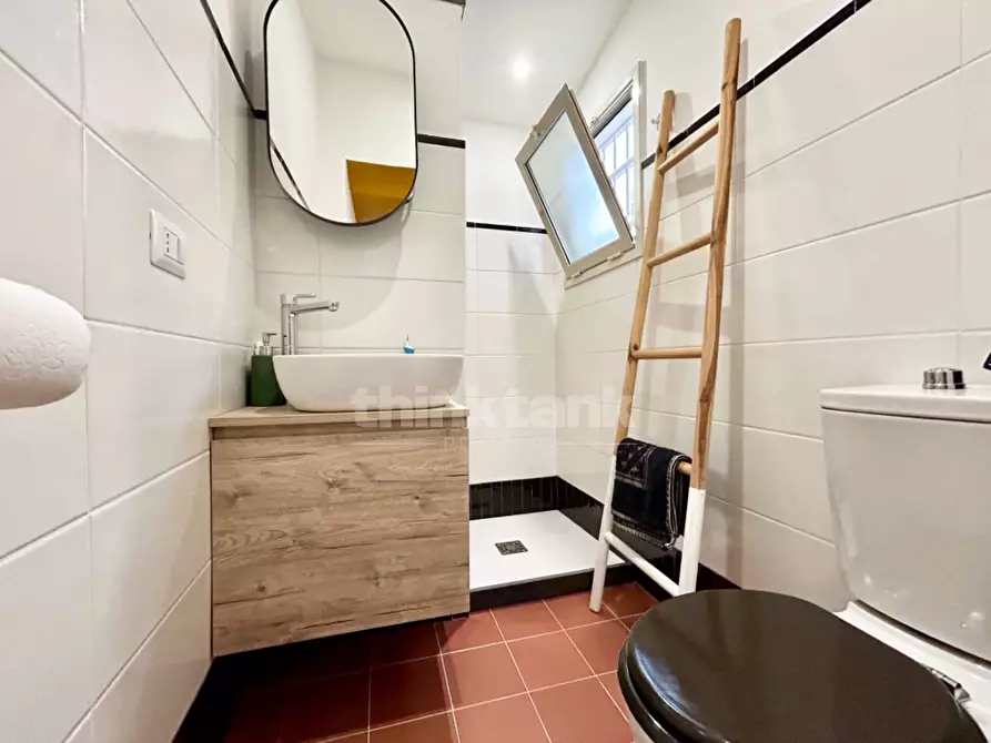 Immagine 30 di Appartamento in vendita  in via plebiscito snc a Catania