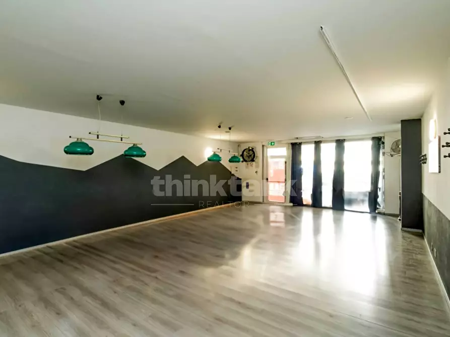 Immagine 3 di Locale commerciale in vendita  in Via Archimede snc a Ragusa