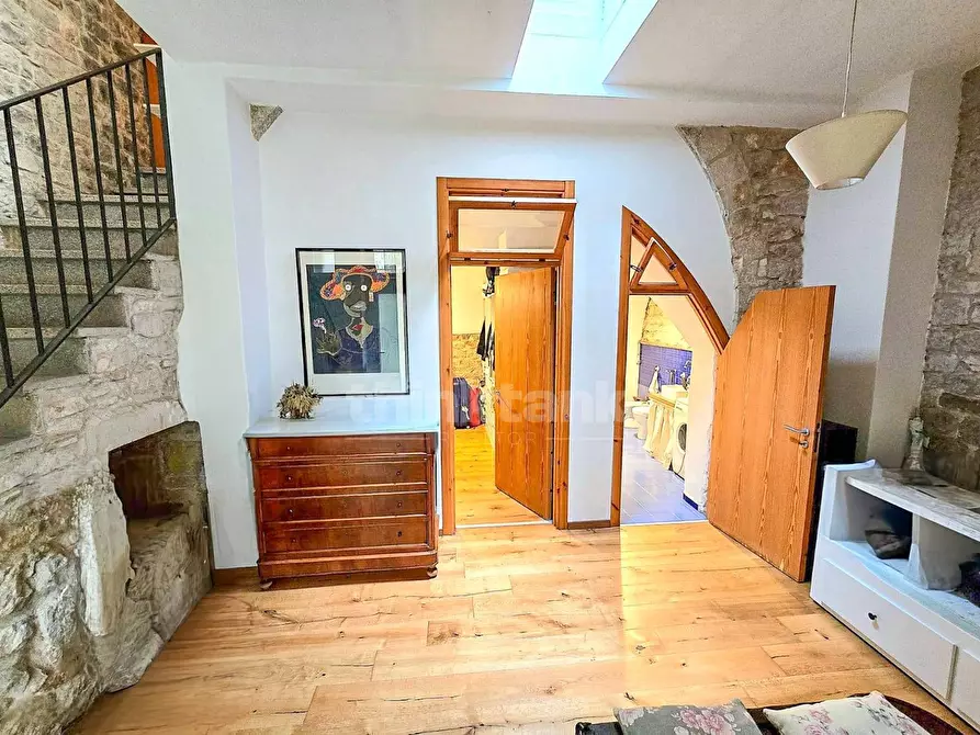 Immagine 12 di Appartamento in vendita  in via Cannata 26 a Modica