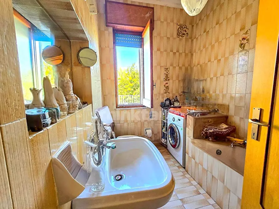 Immagine 30 di Villa in vendita  in via comiso snc a Scicli