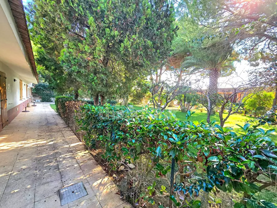 Immagine 2 di Villa in vendita  in via Strada Circonvallazione snc a Vittoria